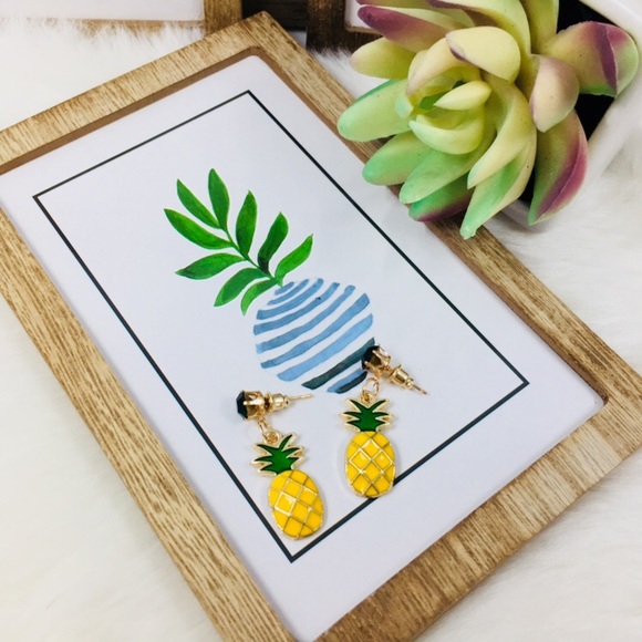 ‼️Bundled Only‼️Pineapple Summer Earrings - Picture 2 of 2